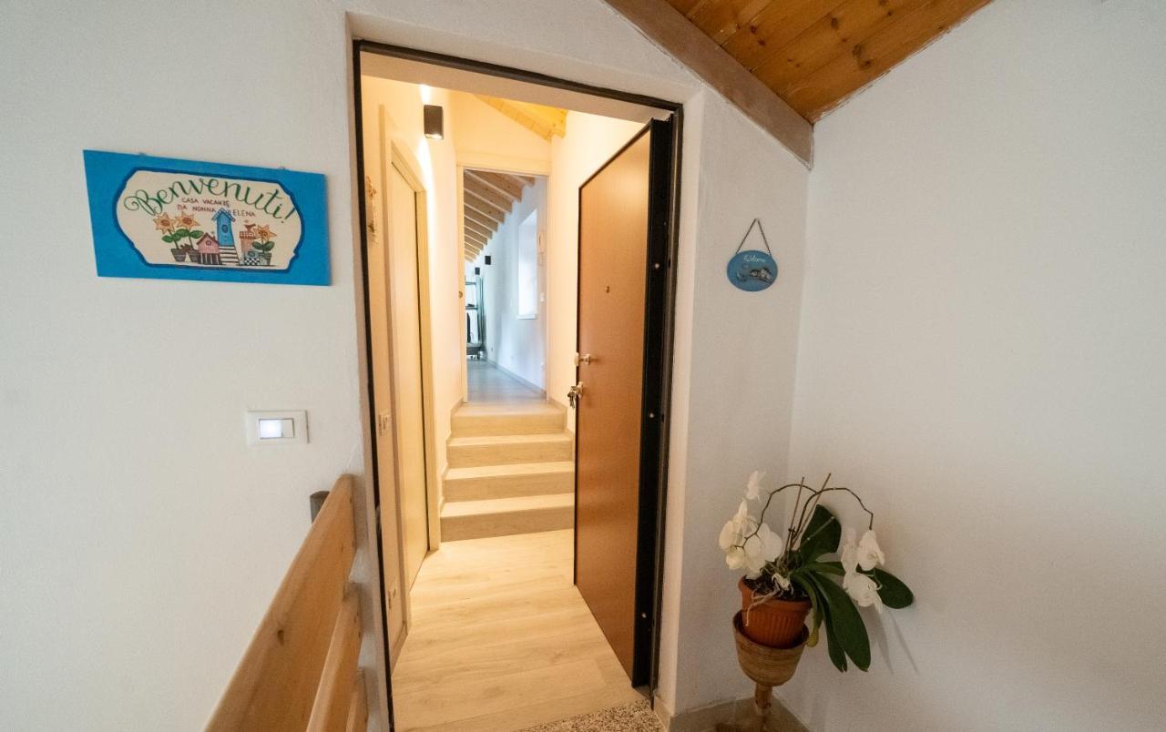 Casa Vacanza Da Nonna Elena Vattaro Esterno foto